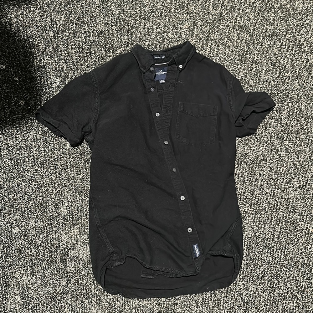 American Eagle black button down
